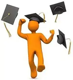 Formazione WordPress - Corsi di Web Design 6 Studente con toga e cappello graduato che celebra il successo accademico.